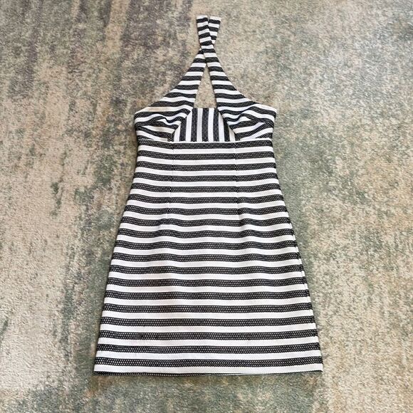 TRINA TURK CUBANITO STRIPE HALTER DRESS Size 2 - Picture 5 of 7